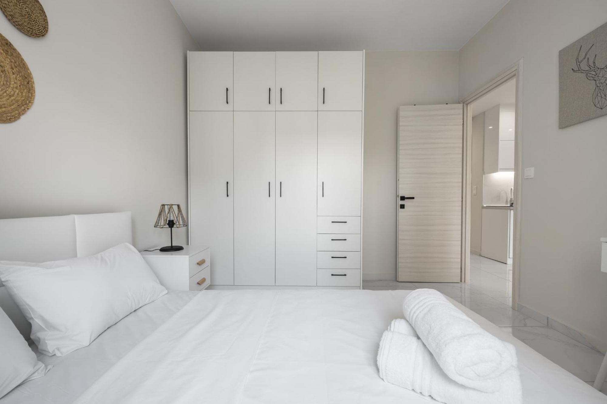 Aelia Apartments, The Luxury
